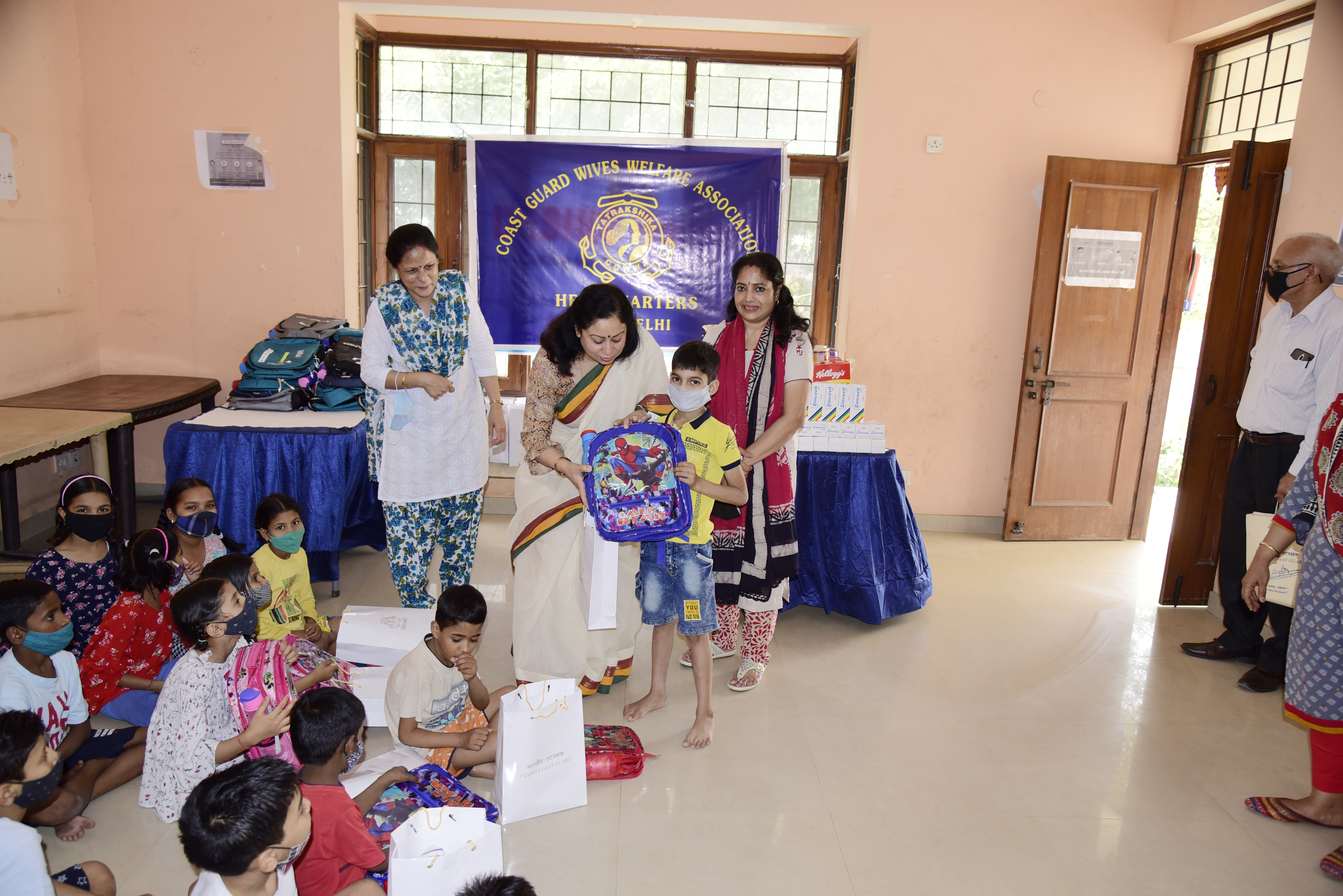 Visit of Mrs. Neela Pathania, President Tatrakshika to  Desire Society, Noida for outreach activity 